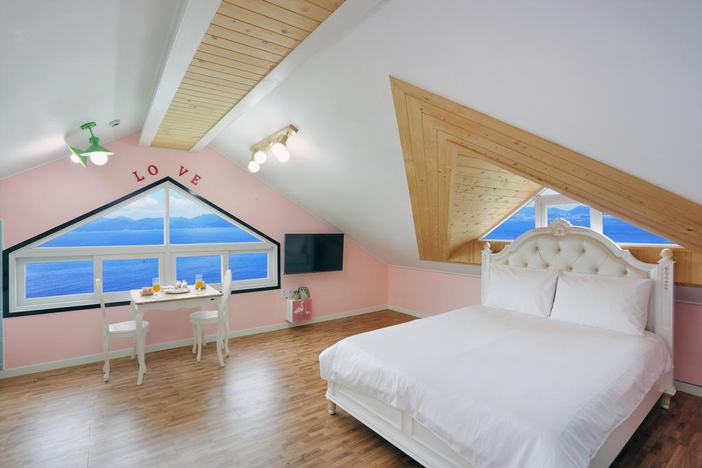 Montmartre Βίλα Namhae Εξωτερικό φωτογραφία